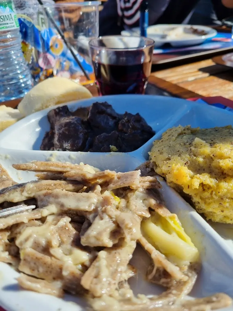 alice conta_Baita Campanacci_Chiesa in Valmalenco_review