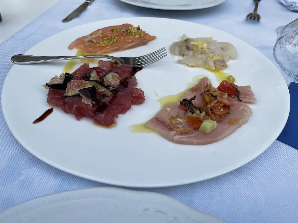 Victor Lutke Schipholt_Ristorante la Taverna del Mare_Borgo Santa Maria Immacolata_review