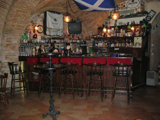Ragtime Pub restaurant in Chiaravalle
