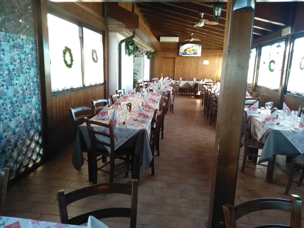 Servitto Ristorante Pizzeria_Chiaravalle_slider_image_1