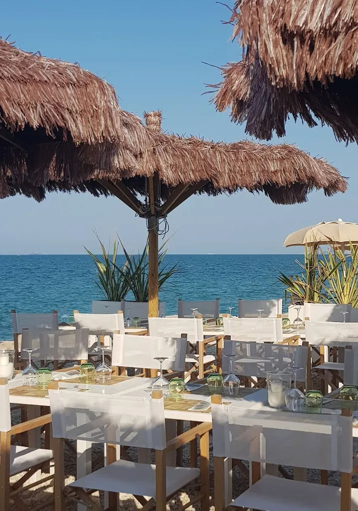 Acqua Salata Beach & Restaurant_Chiaravalle_slider_image_1