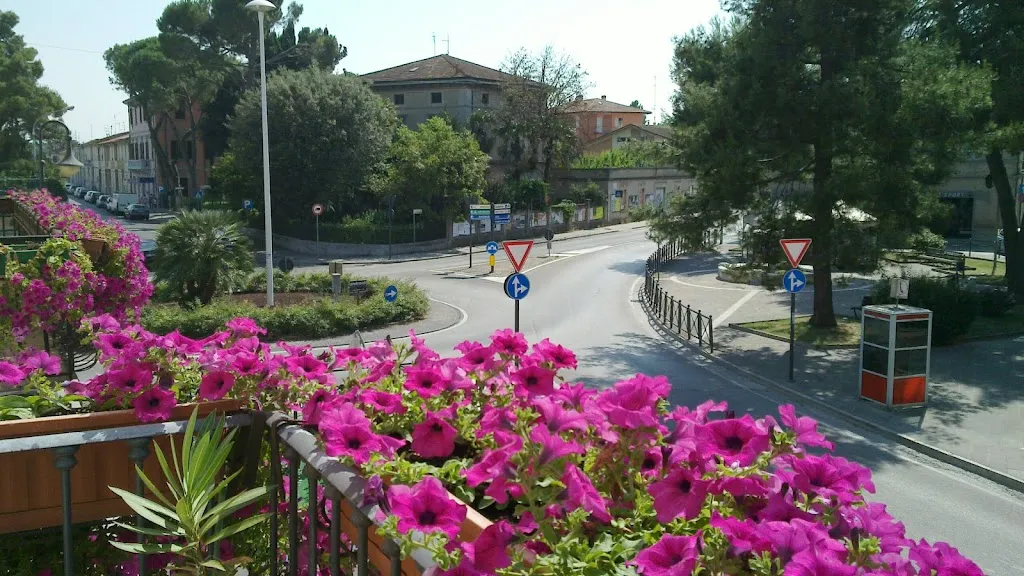 Albergo Luminari_Chiaravalle_slider_image_3