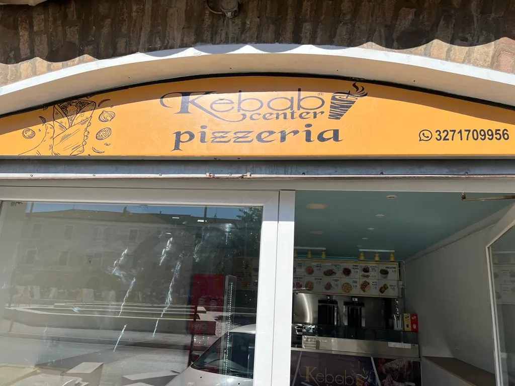 kebab center & Pizzeria_Chiaravalle_slider_image_1