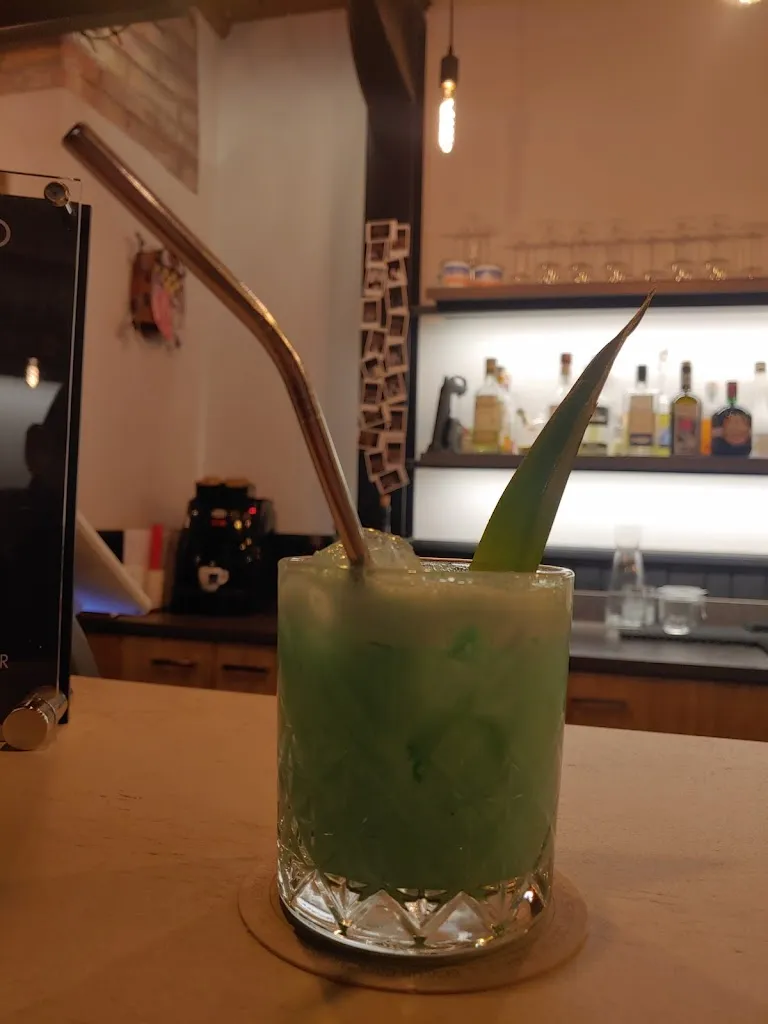 Alessio Ritucci_Buco Drogheria Liquida_Chiaravalle_review