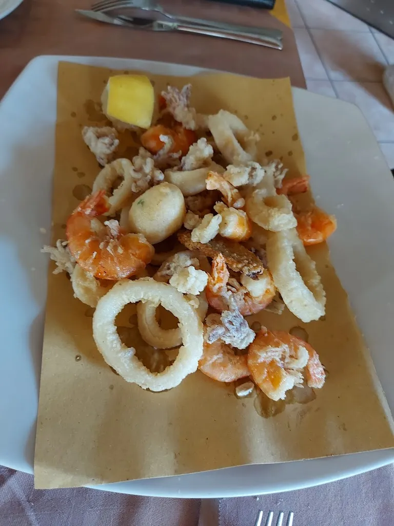 Pizzeria Ristorante Da Gino_Chignolo Po_slider_image_3