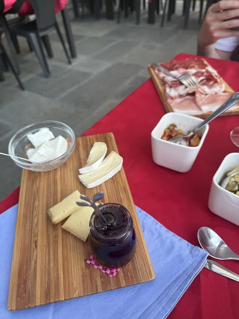 sabrina gurini_Agriturismo Miarescia di Giumelli Mariarosa_Chiuro_review