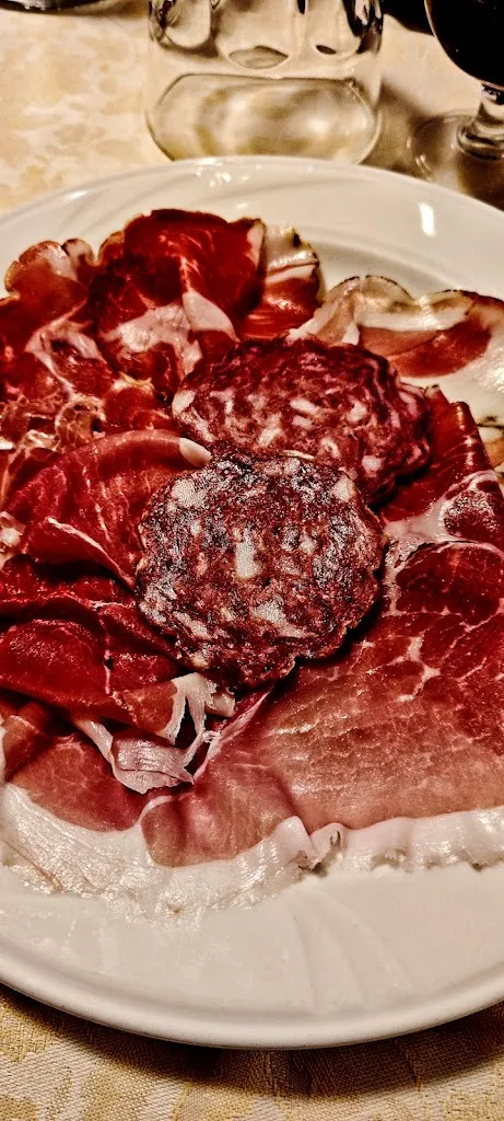 Ivan Spyro1340_Farmhouse La Fattoria from Betel_Chiuduno_review