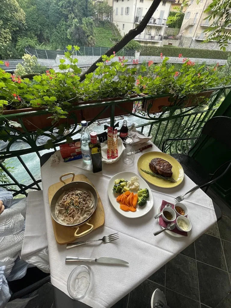 Ahmed Abdulqader_Trattoria del Mercato_Chiavenna_review