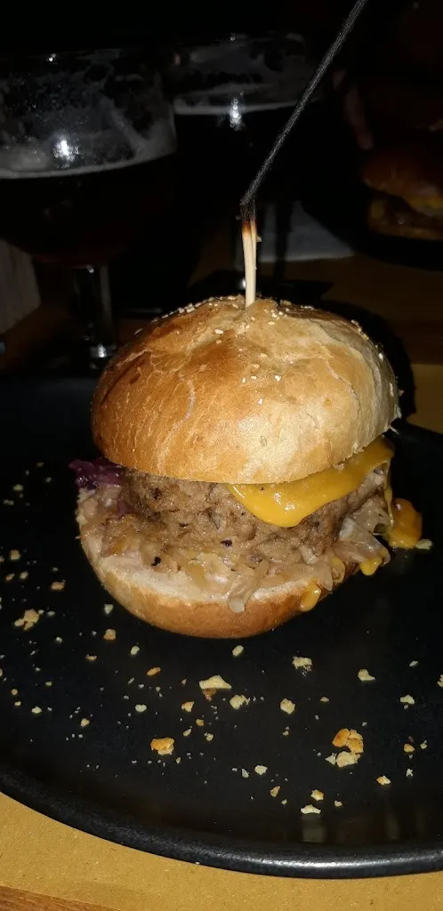 Menu_All Right Pub_Chiavenna_image_3