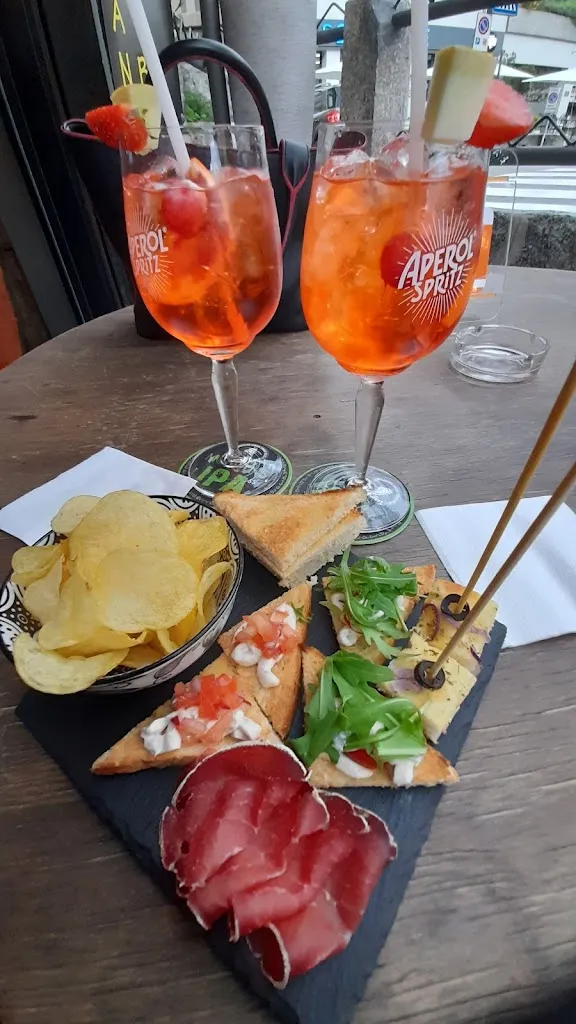 Menu_All Right Pub_Chiavenna_image_9