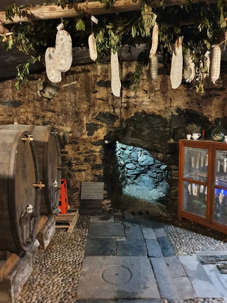 M H_Crotto Belvedere_Chiavenna_review