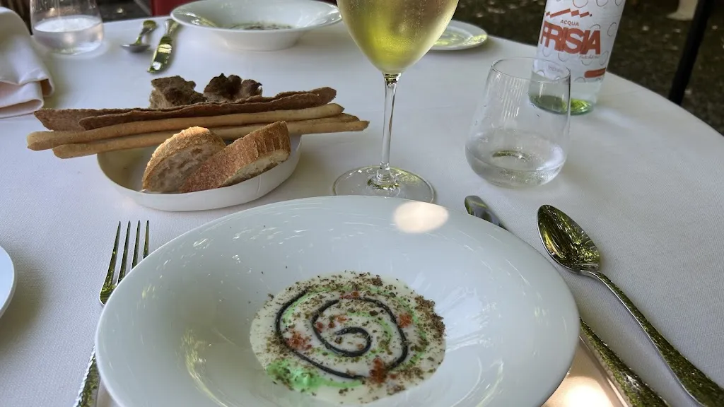 Grace Tan_Lanterna Verde_Chiavenna_recensione