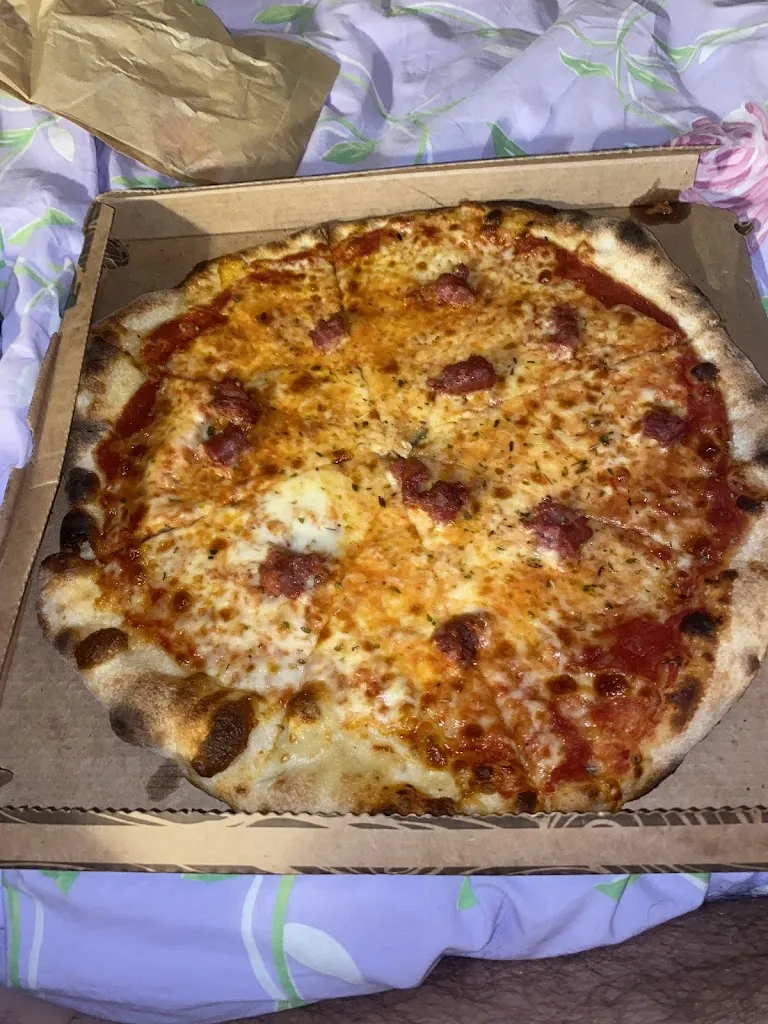 Alida Bilancia_Pizza al volo_Chiavenna_review