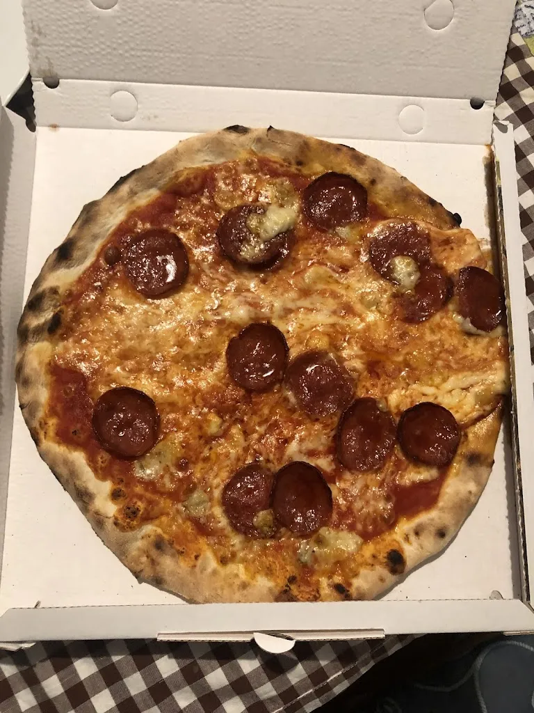 Giada Boffi_Pizza al volo_Chiavenna_review
