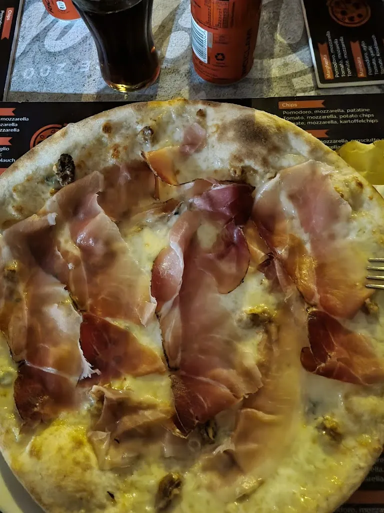 Piper Bar & Pizza_Chiavenna_slider_image_2