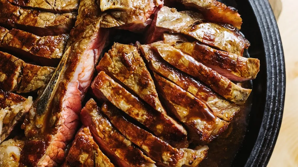 McManni Steak House_Alliste_slider_image_2