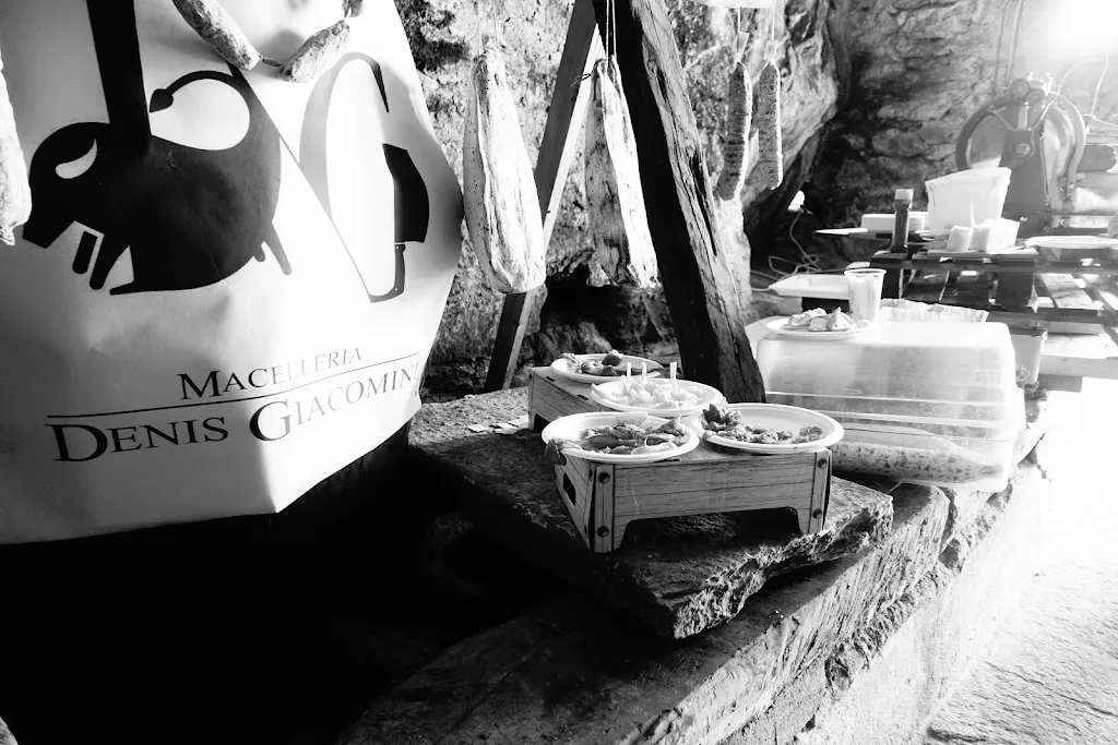 Crotto dell’Angela_Chiavenna_slider_image_3