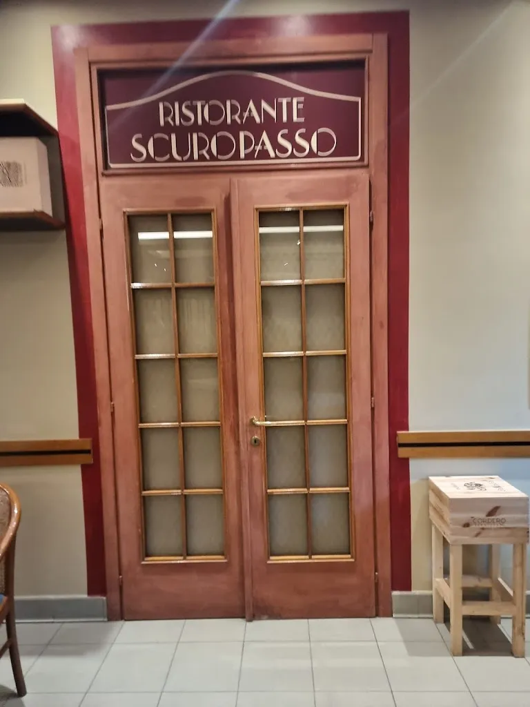 Francesco Garieri_Ristorante Pizzeria Scuropasso_Cigognola_review