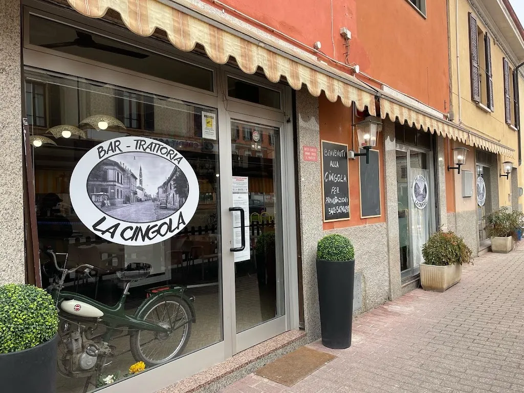 Bar trattoria la cingola restaurant in Cingia de' Botti