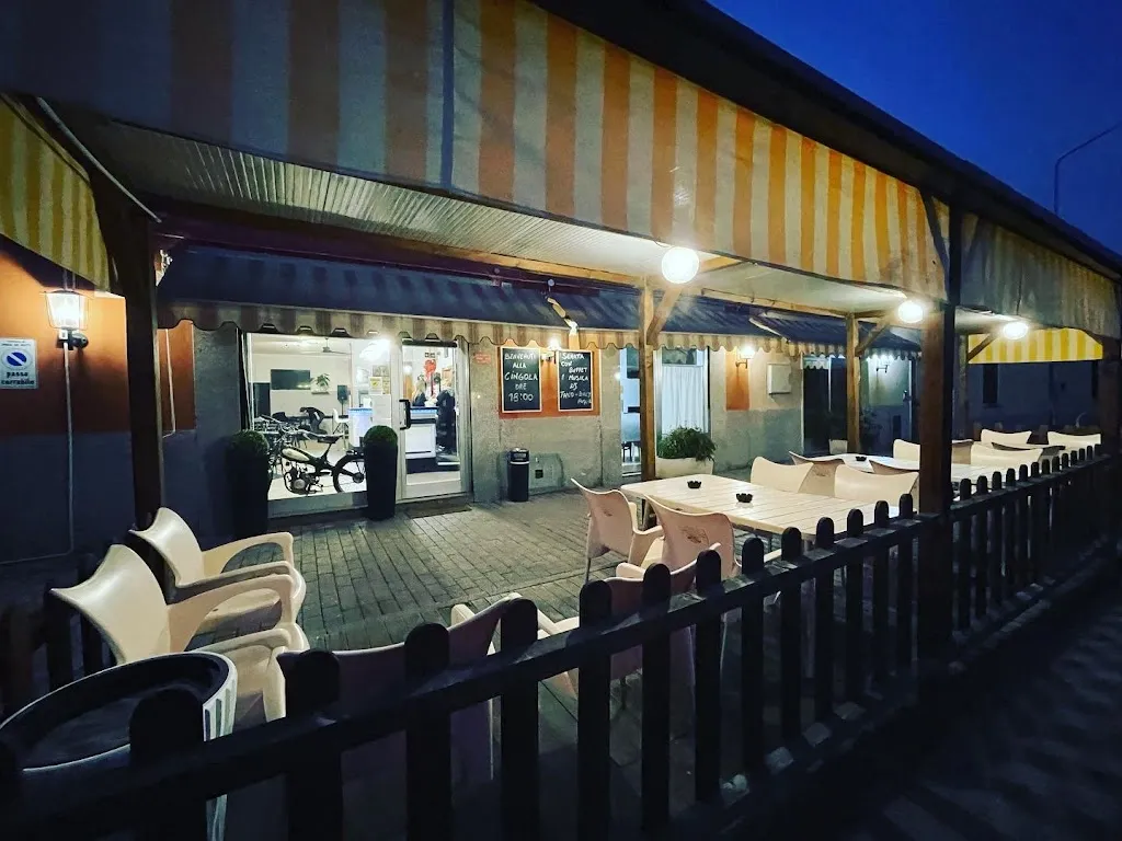 Bar trattoria la cingola_Cingia de' Botti_slider_image_3