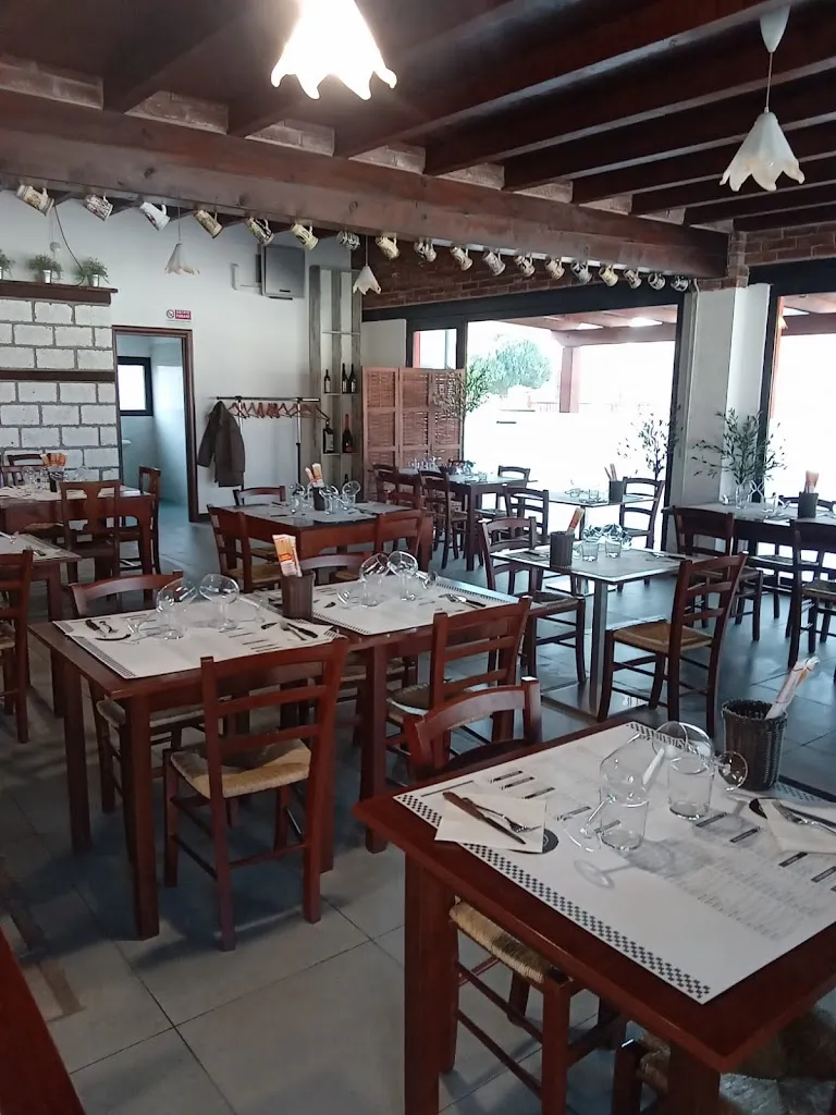 Pit stop restaurant in Cingia de' Botti