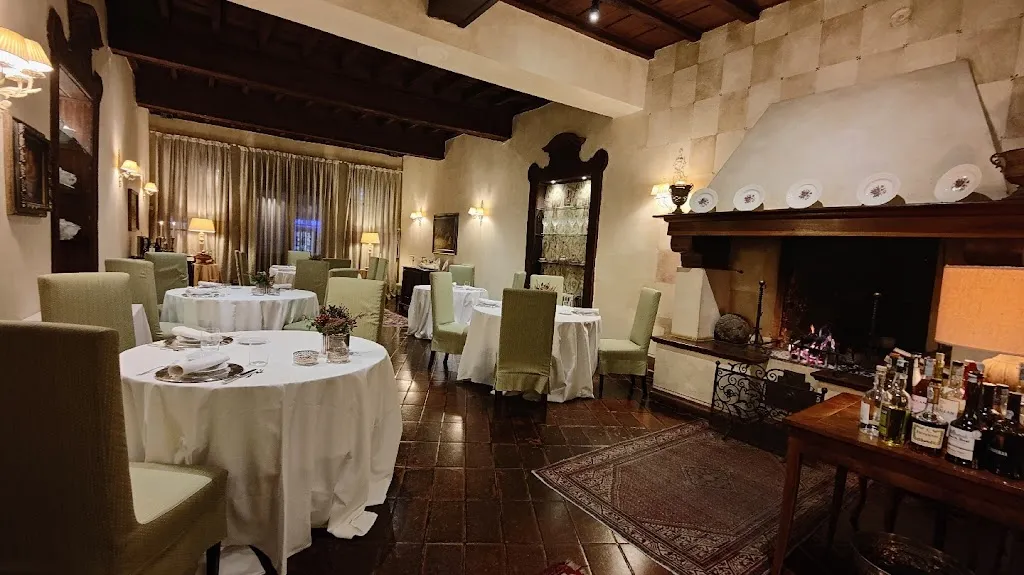 Leon d'Oro restaurant in Cigole