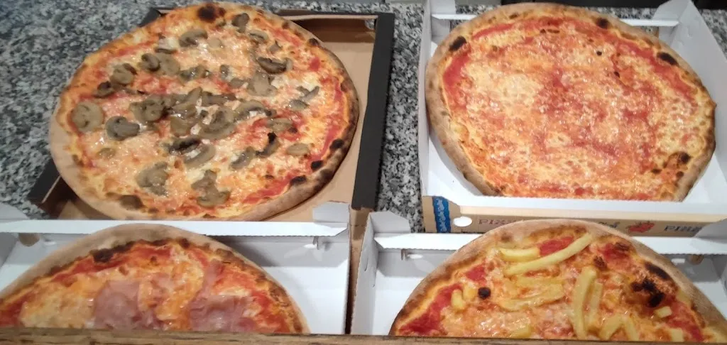 Menu_Pizzeria Pulcinella_Cirimido_image_5