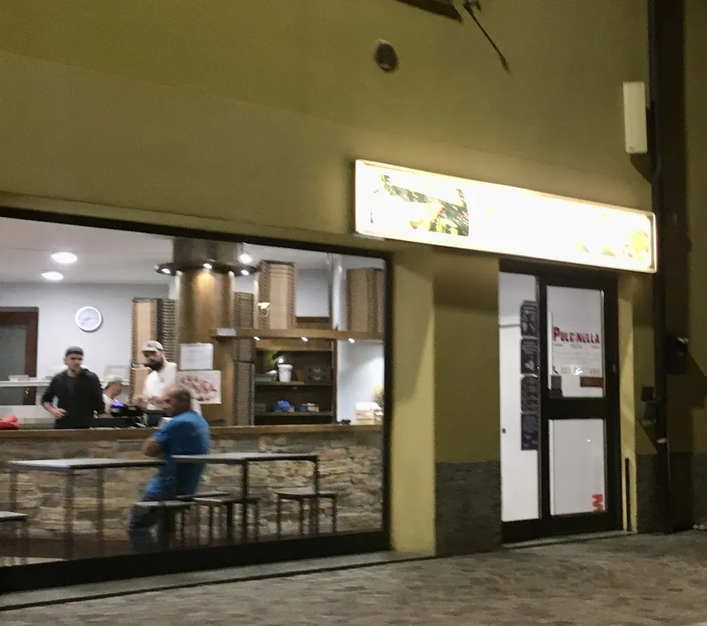 Pizzeria Pulcinella restaurant in Cirimido