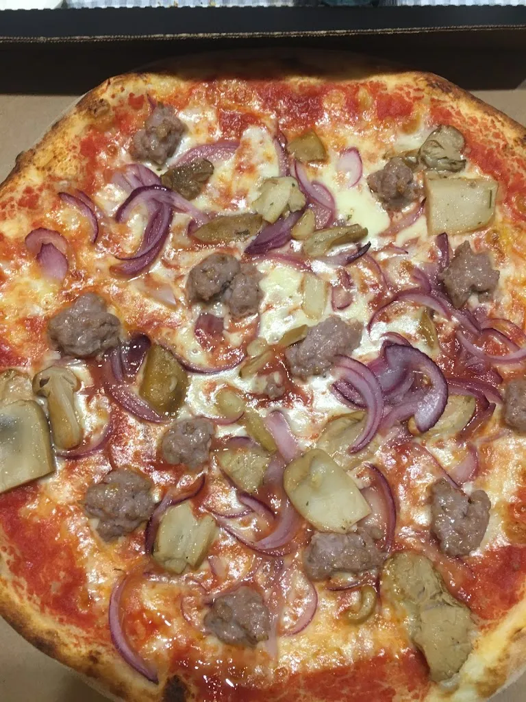 Pizzeria Pulcinella_Cirimido_slider_image_2