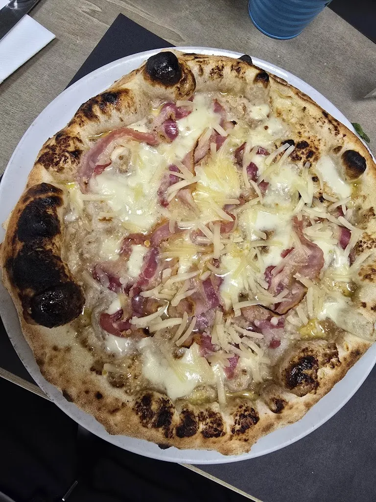 Giuseppe De Meo_Pizzeria Bar Ristorante Vecchio Camino_Ciserano_review