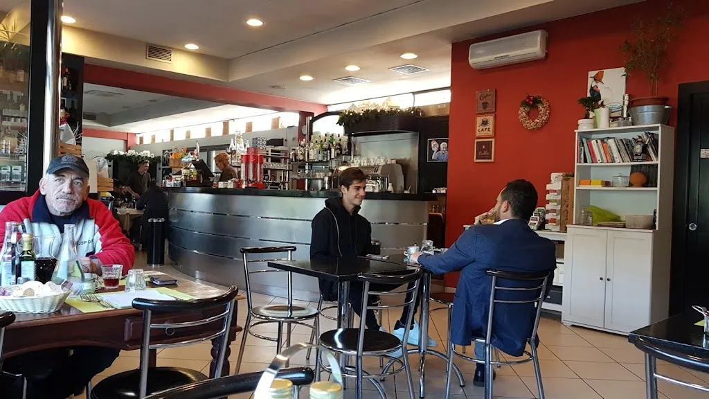 Ristorante Bar Il Monello_Ciserano_slider_image_1