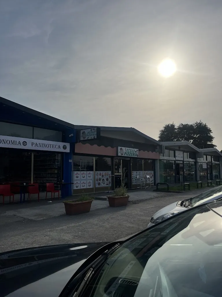 MUHAMMAD USAMA ARSHAD_Thomas & Fabiano Kebab - Pizzeria_Ciserano_review