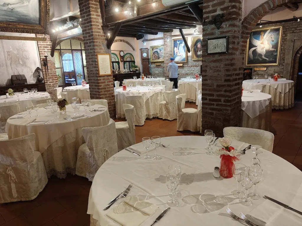 Ristorante Torre dei Gelsi restaurant in Cisliano