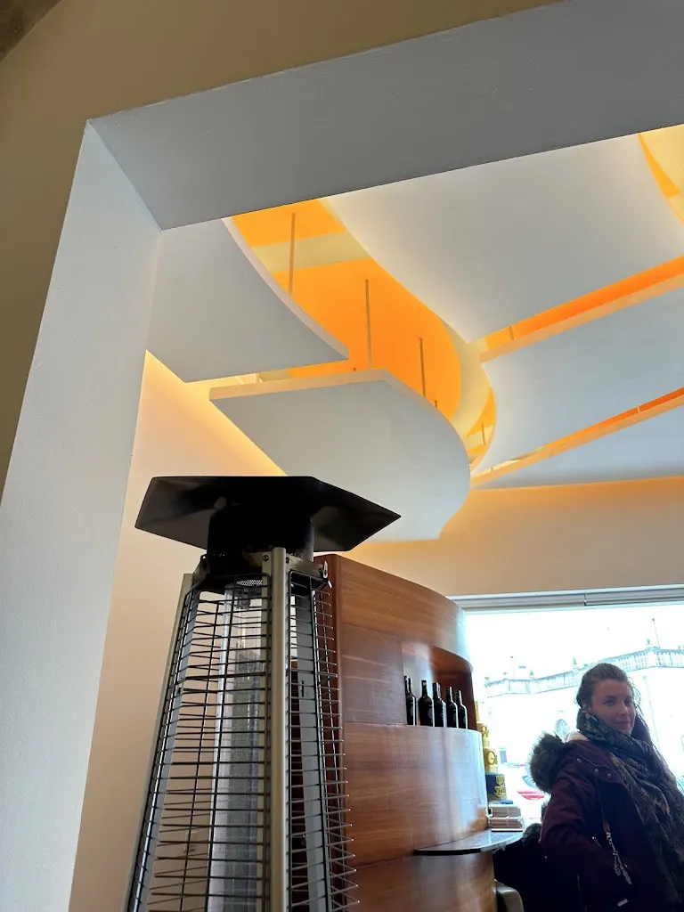 Alvaro Nanton_Café Dei Napoli_Alliste_review