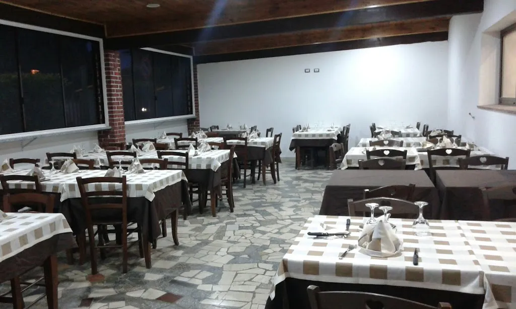 Pizzeria Il Veliero_Cisliano_slider_image_1