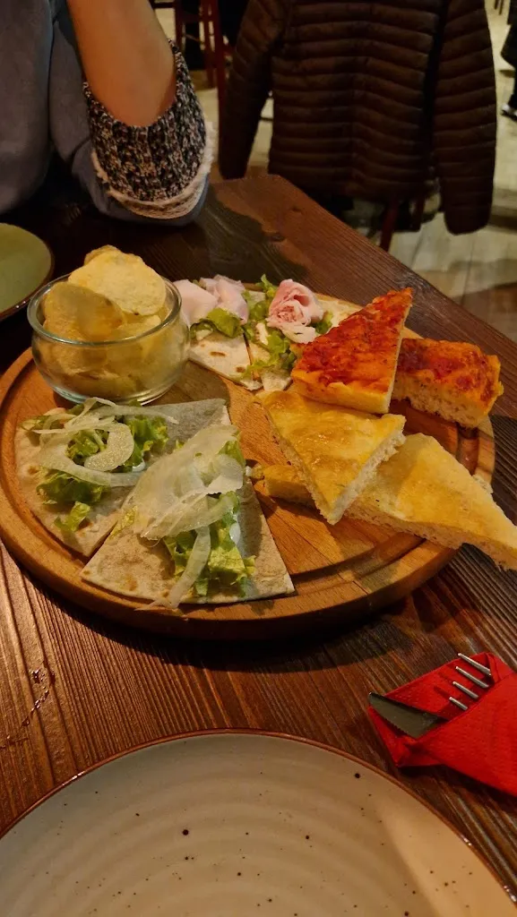 Paolo Gabriele Maggioni_Bodeguero Cantina con Cucina_Cislago_review