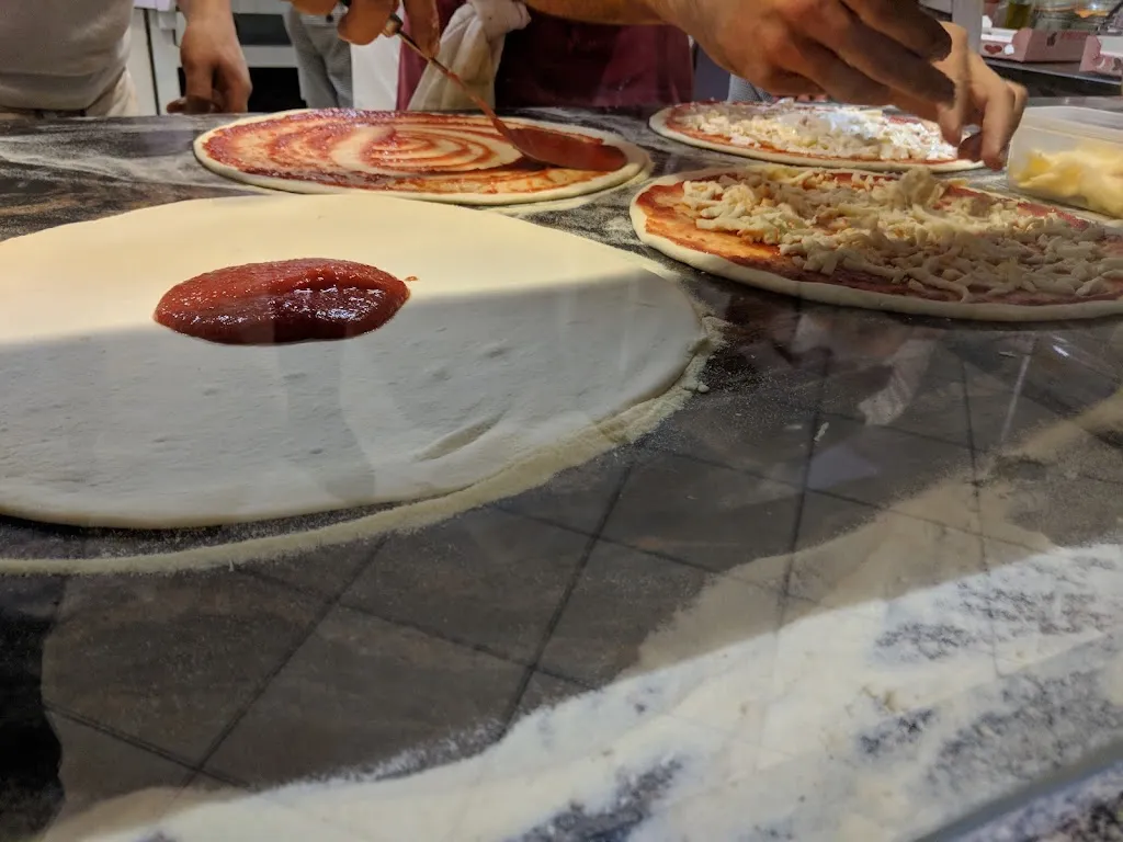 Menu_Pizzeria Da Raffaele_Cislago_image_5