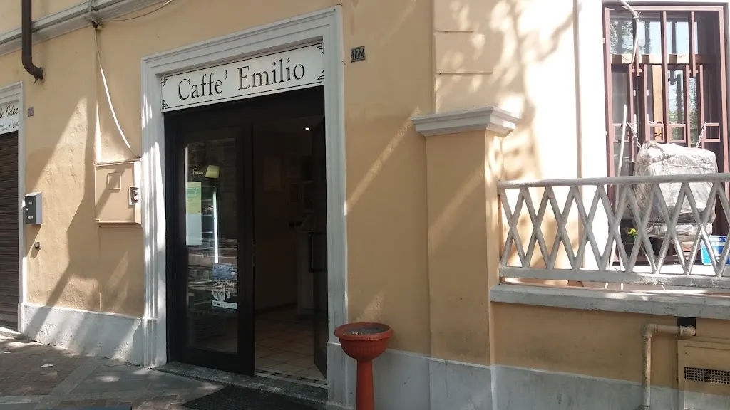 Caffè Emilio restaurant in Cislago