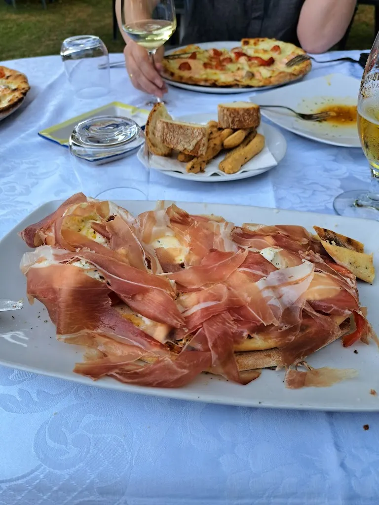 Jules M._Ristorante Pizzeria Hostaria Cascina_Cislago_review