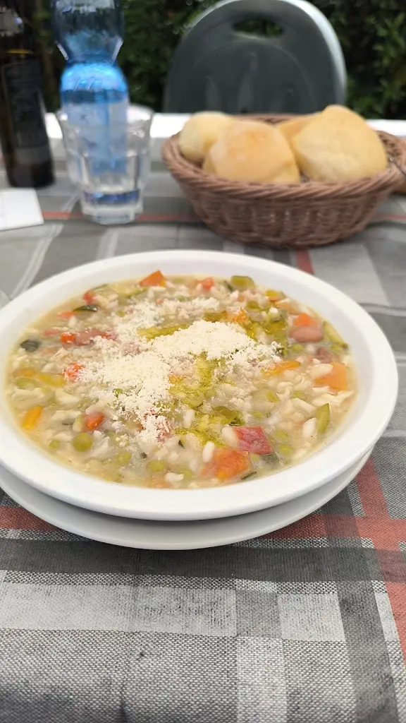 Luca Salati_Ristorante Trattoria da Antonia_Civesio_review