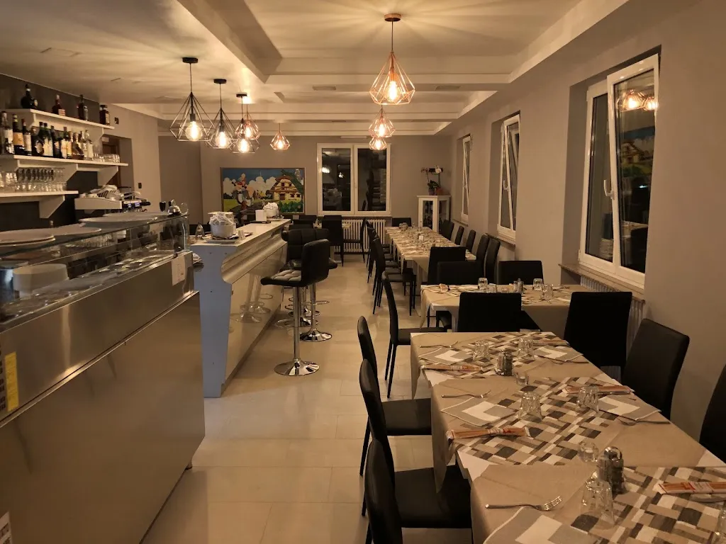 Trattoria degli Amici_Cittiglio_slider_image_3