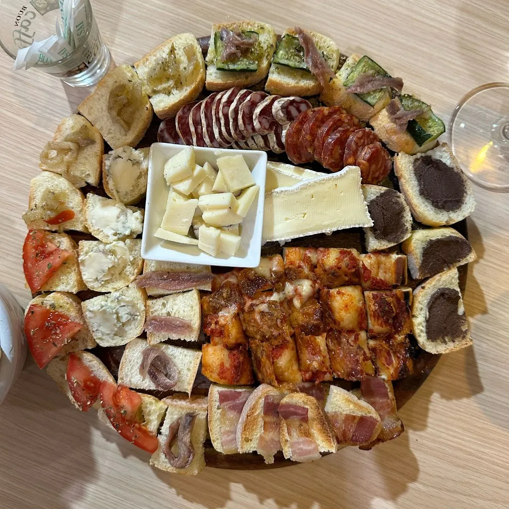 Agri Cafe' Di Pontiroli Rosita_Cittiglio_slider_image_3