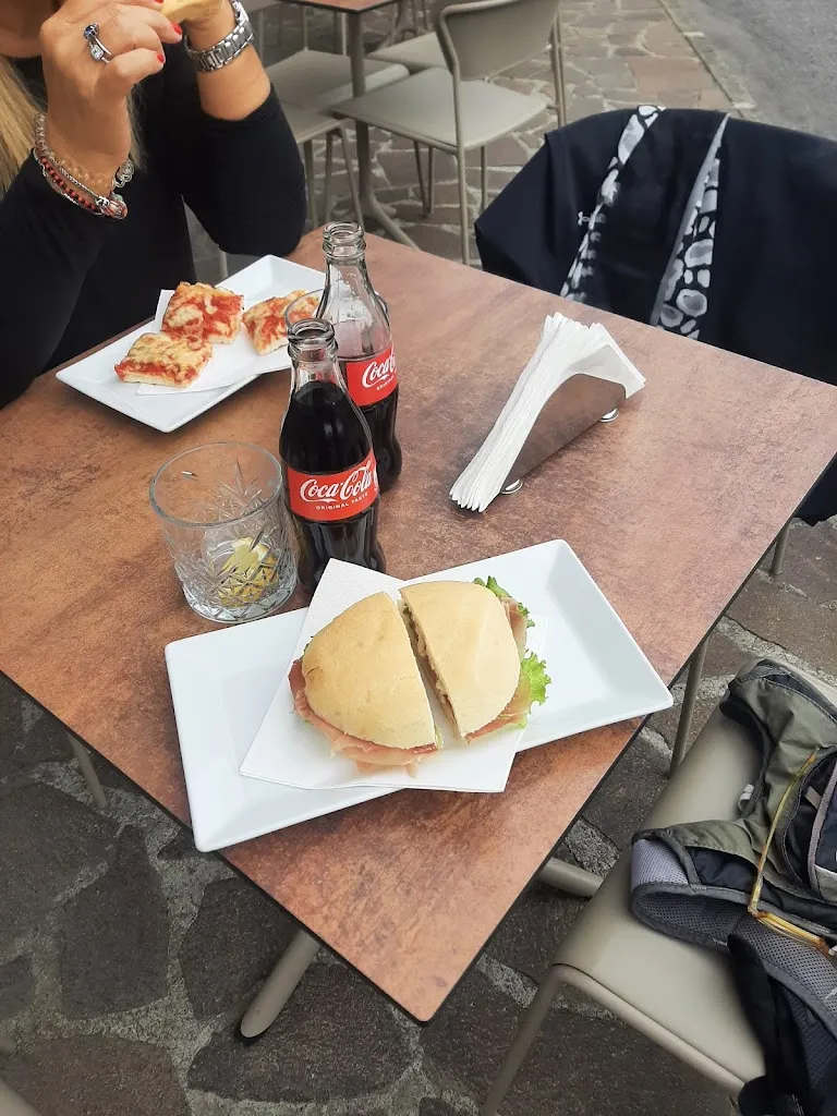 Menu_Break Bar_Cividate Camuno_image_9