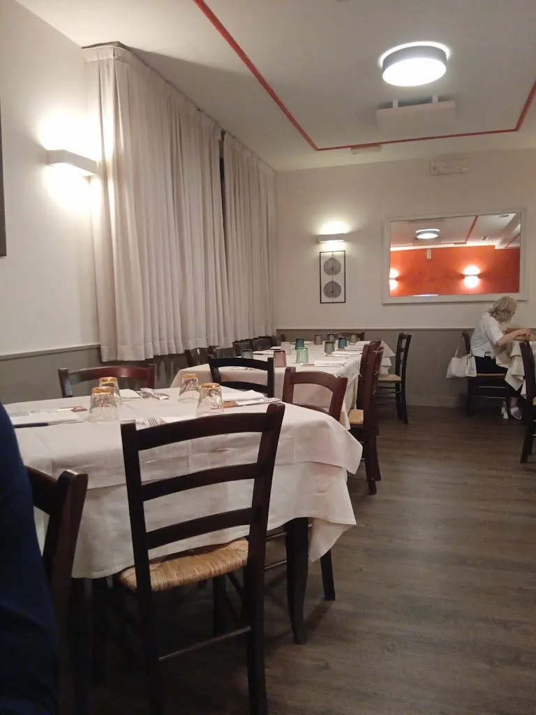 Pizzeria Ristorante Al Castello_Cividate al Piano_slider_image_2