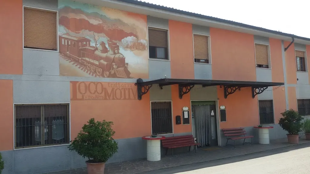 Trattoria LocoMotiv_Cividate al Piano_slider_image_1