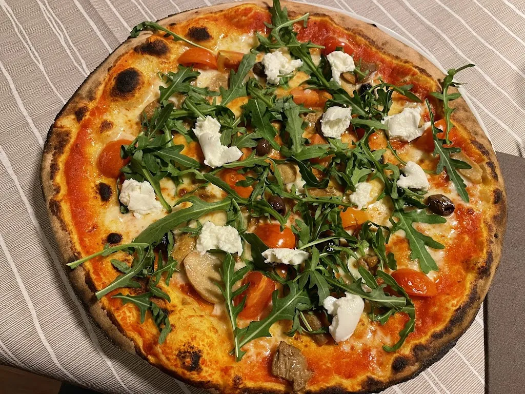 Nico Marinaro_Pizzeria La Piazzetta - Servizio anche a domicilio_Cizzago-Comezzano_review