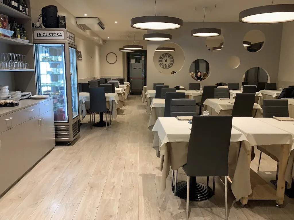 Pizzeria La Gustosa Di Bastone Antonio restaurant in Coccaglio