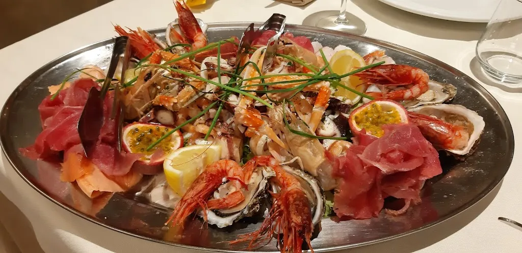 Pizzeria La Gustosa Di Bastone Antonio_Coccaglio_slider_image_3