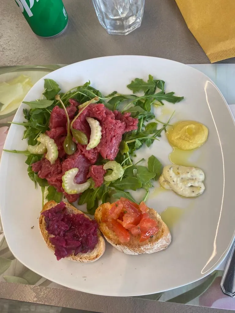 Martino Gagliano_Bistro Cafe Restaurant_Cocquio_review