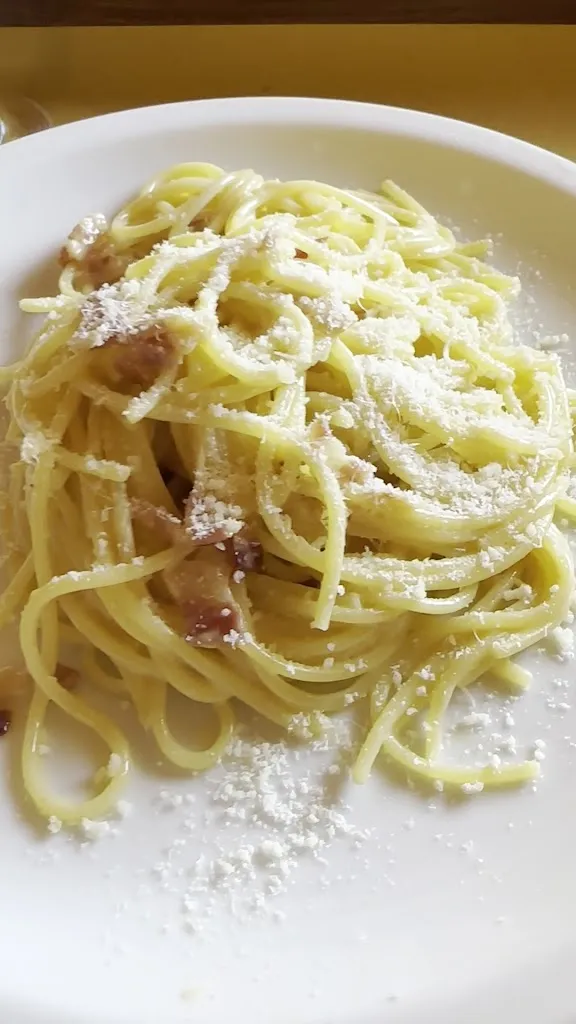 Bar Da Lucio_Codevilla_slider_image_2